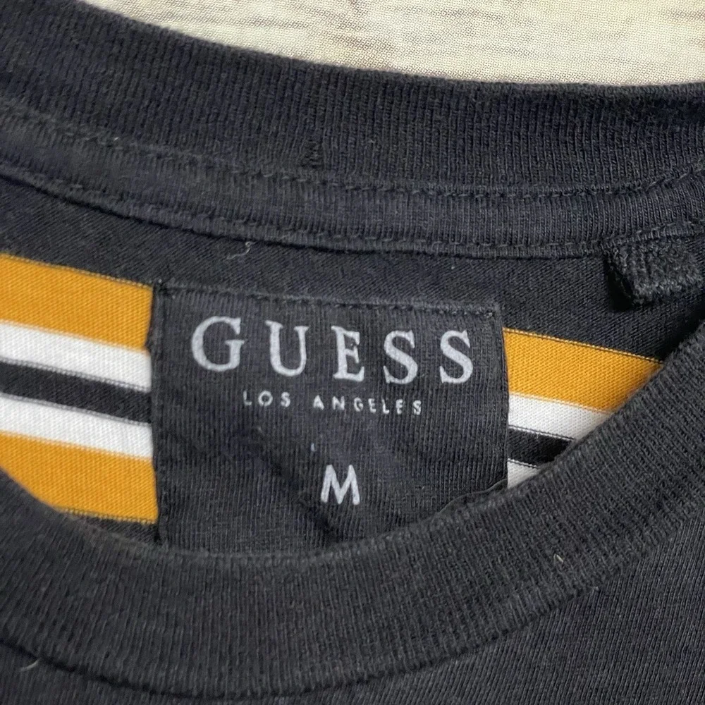 Guess Originals Men's Medium‎ Embroidered Logo Short Sleeve Striped T-Shirt EUC - Picture 3 of 5